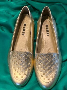 Vintage 1980s women’s slippers boho cottagecore new old stock sz 8 metallic gold